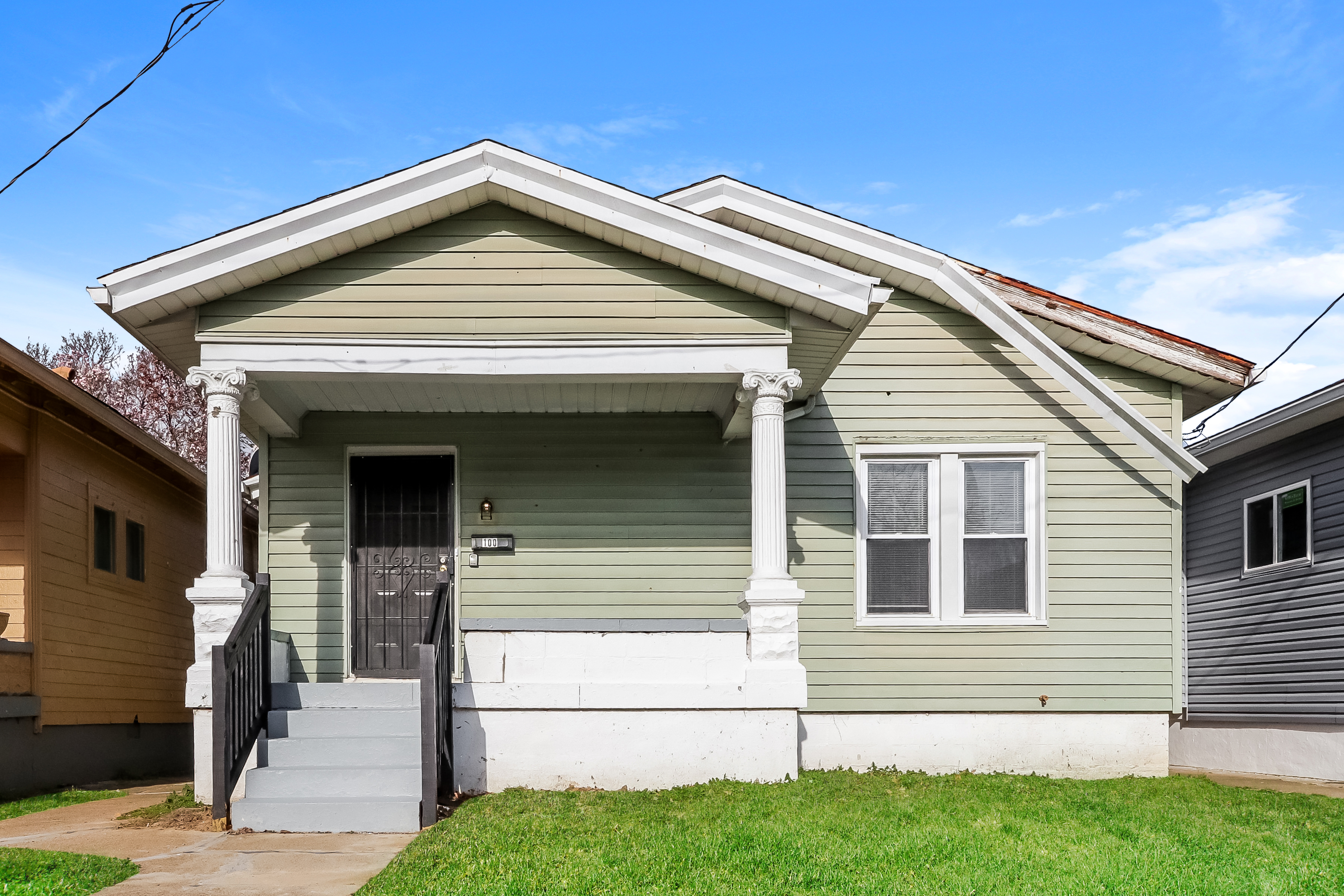 100 N Longworth Ave Louisville, KY 40212